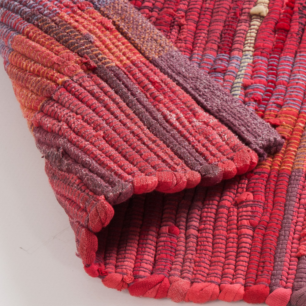 Tappeto cucina linea MIAO color sabbia con design di gatti e cuoricini  rossi , 100% cotone. 2 dimensioni disponibili.