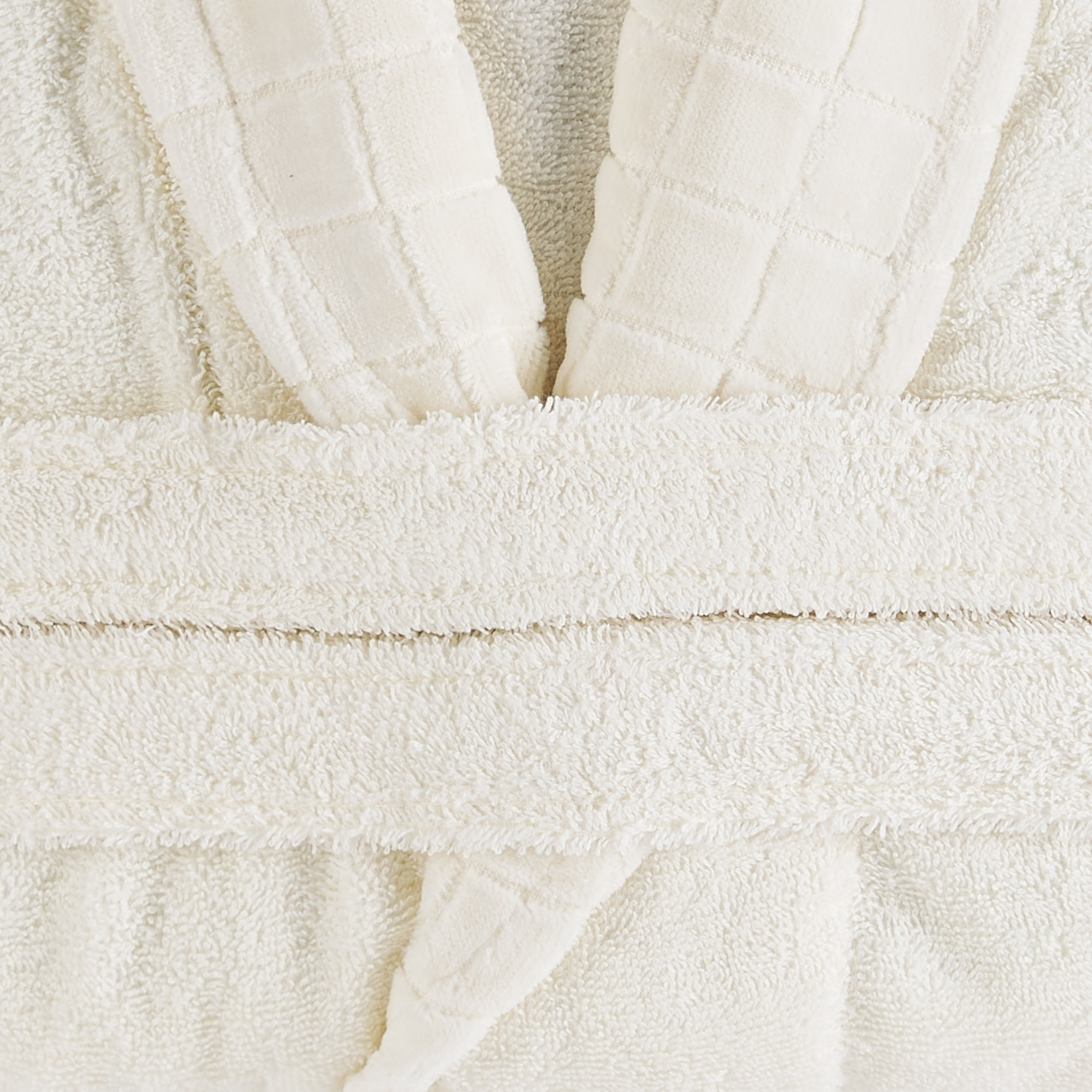 Box shawl bathrobe avorio Via Roma 60