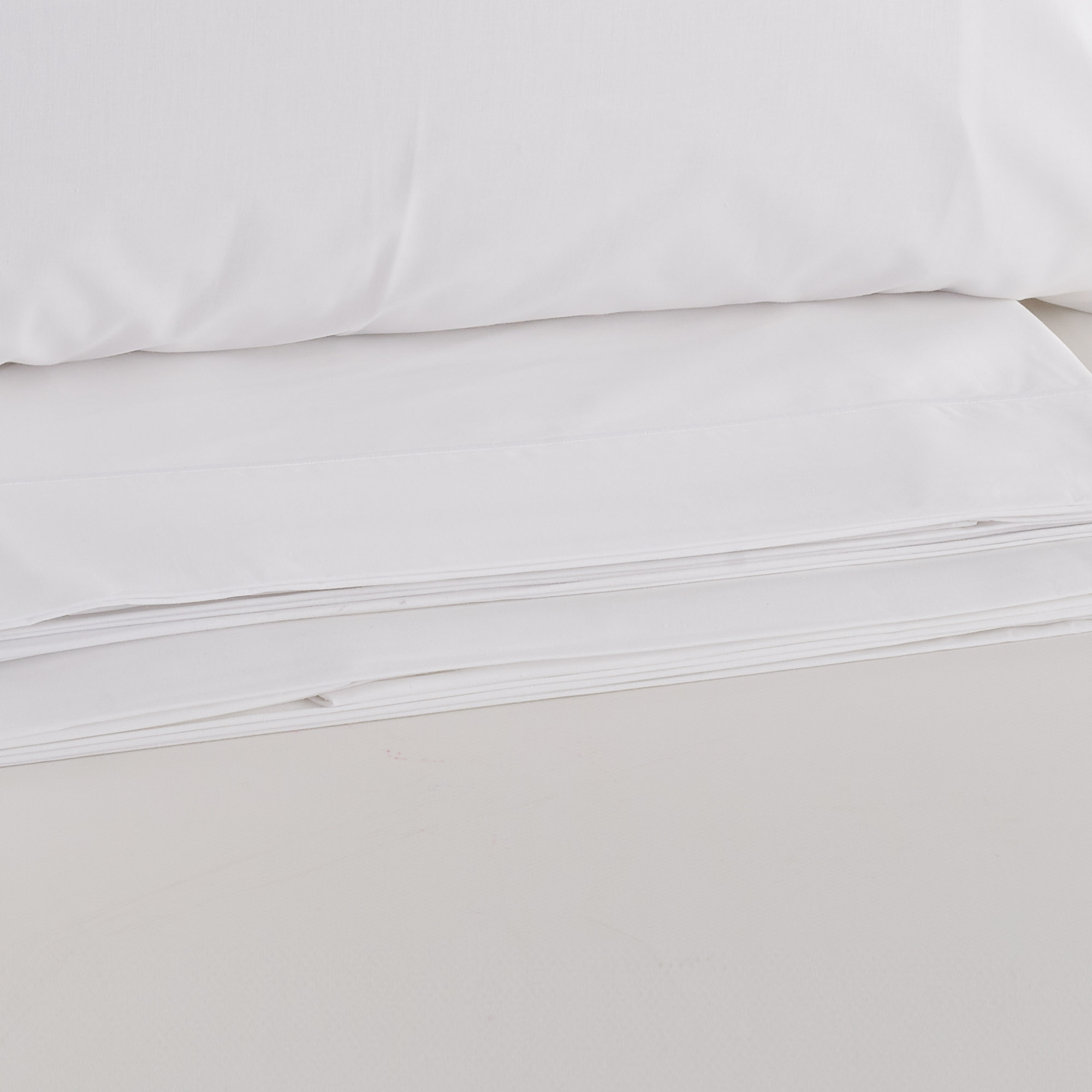 Bourdonne sheet set bianco ottico Maè