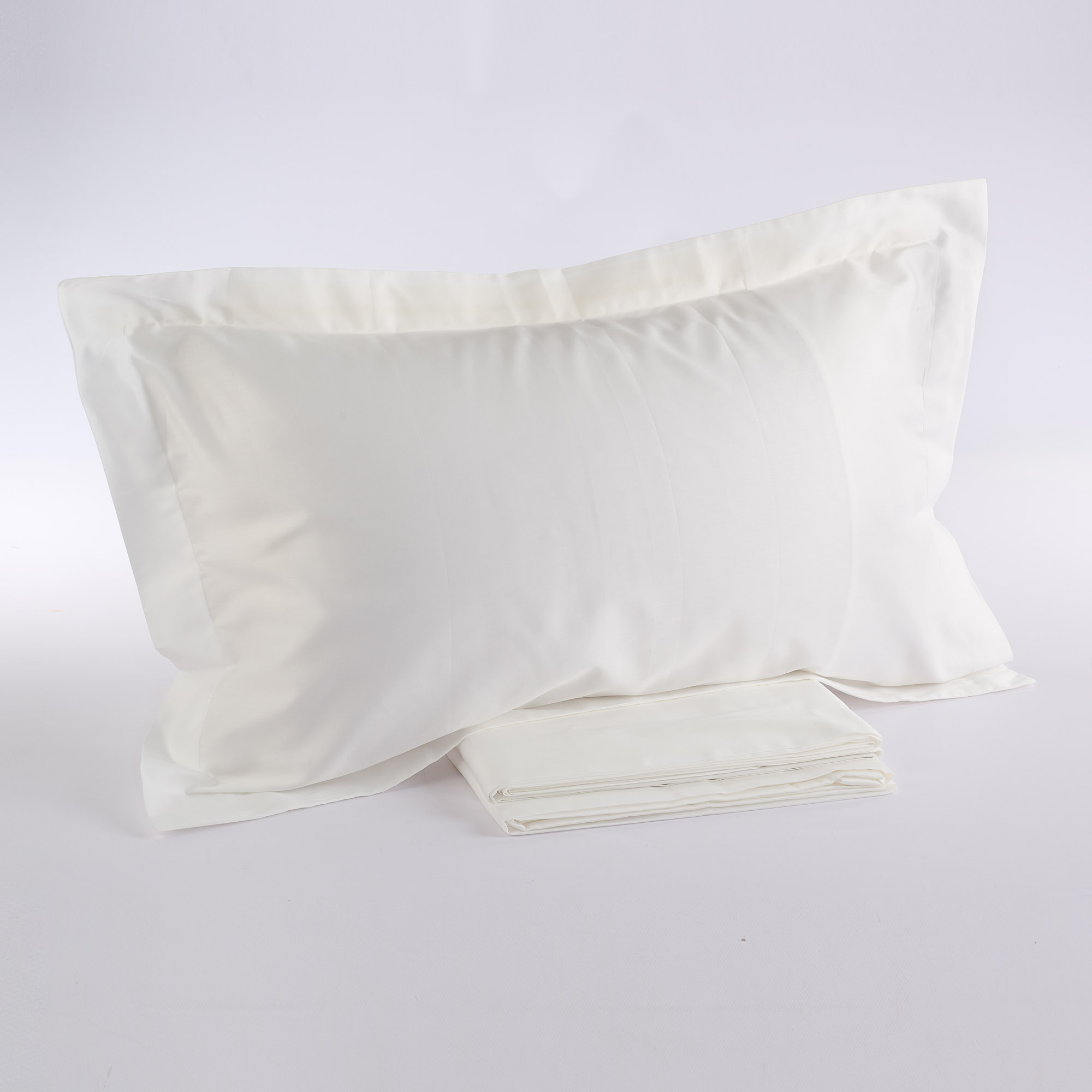 Комплект постельного белья из сатина Tiffany Basic bianco Via Roma 60