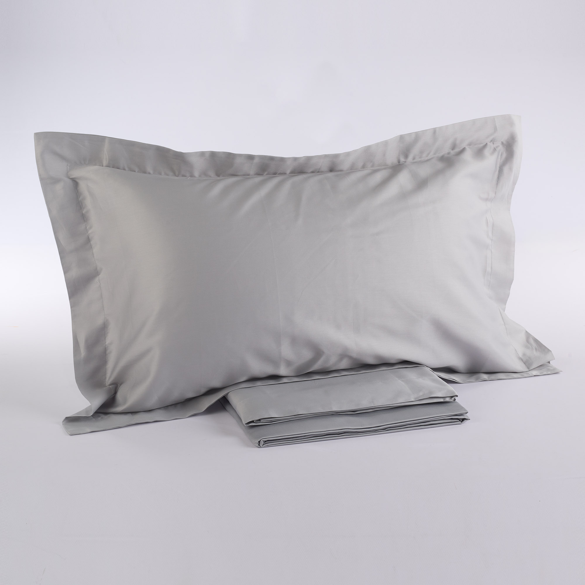 Комплект постельного белья из сатина Tiffany Basic grigio Via Roma 60