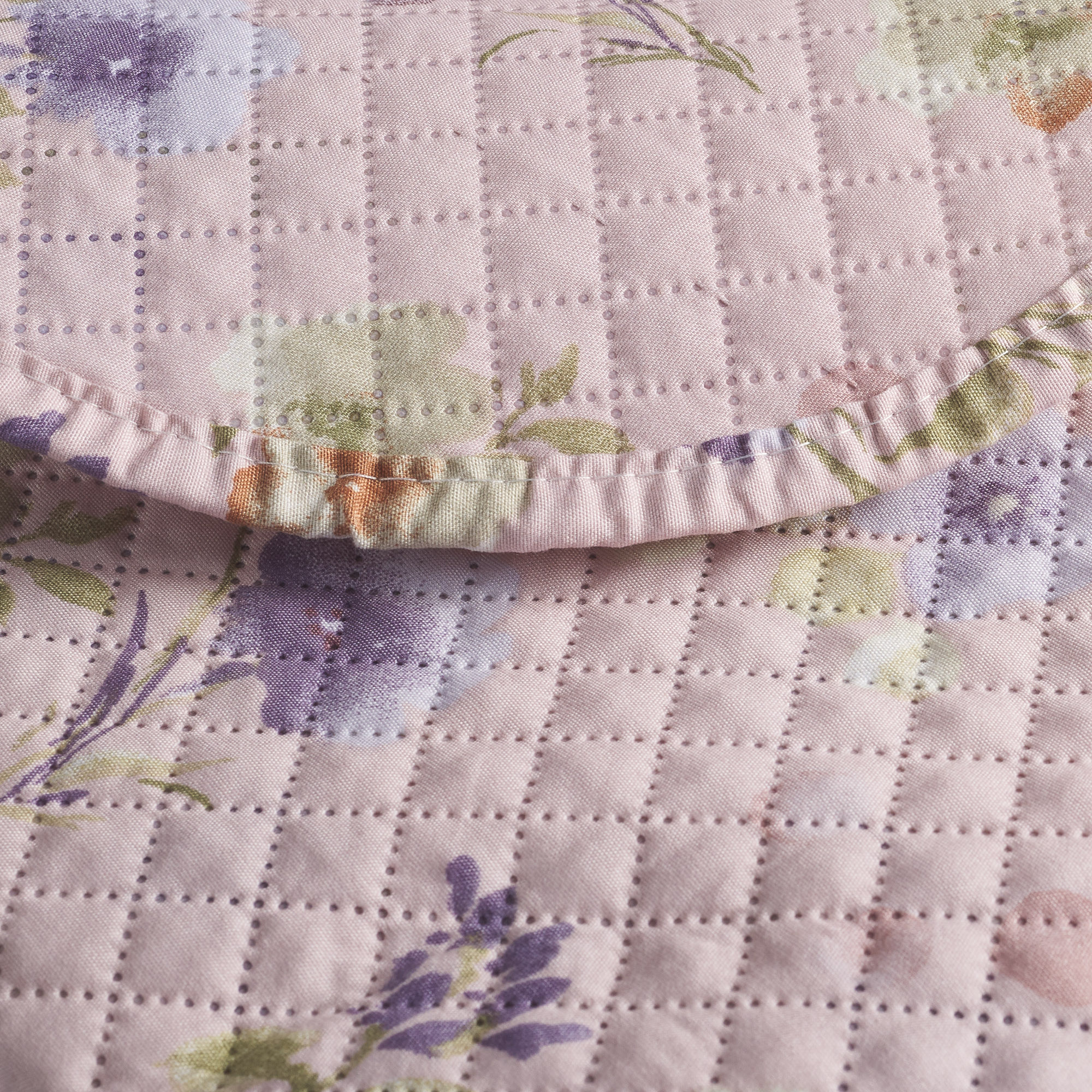 Arya Ultrasonic Bedspread rosa Maè