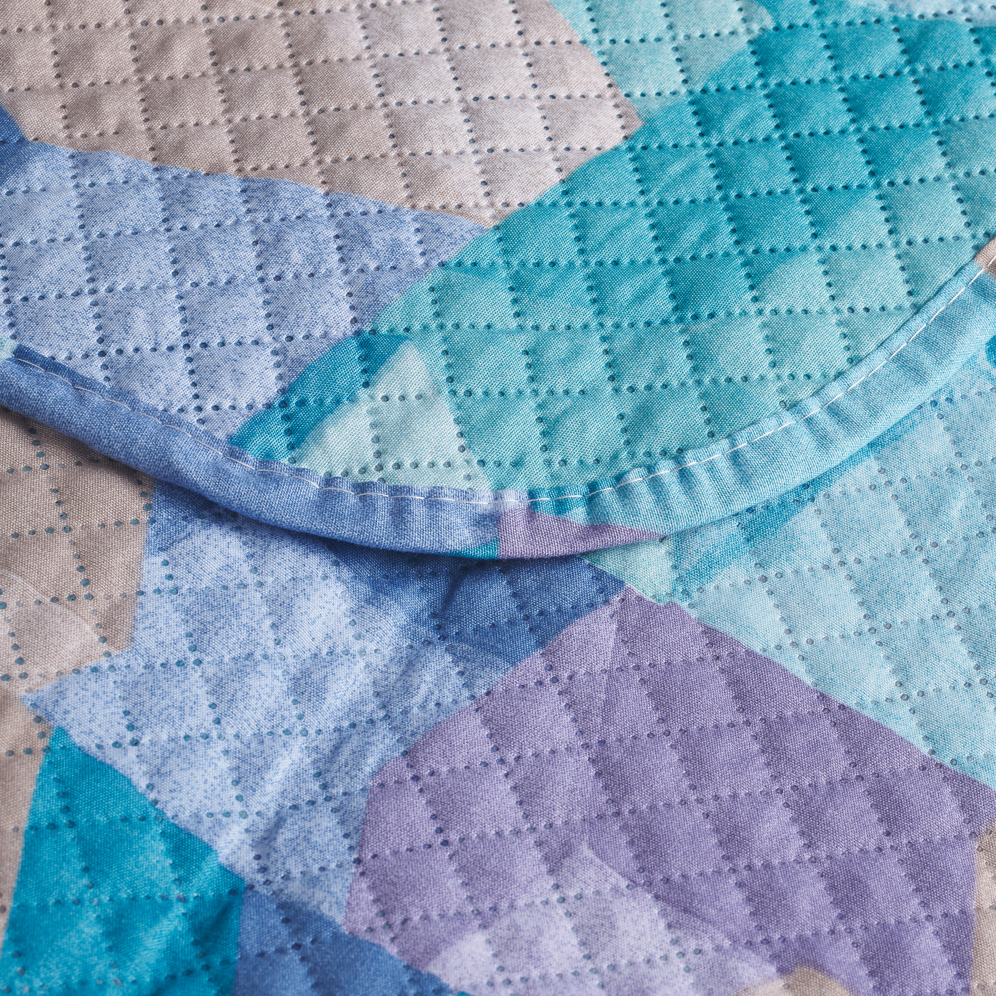 Cubrik Ultrasonic Bedspread verde acqua Maè