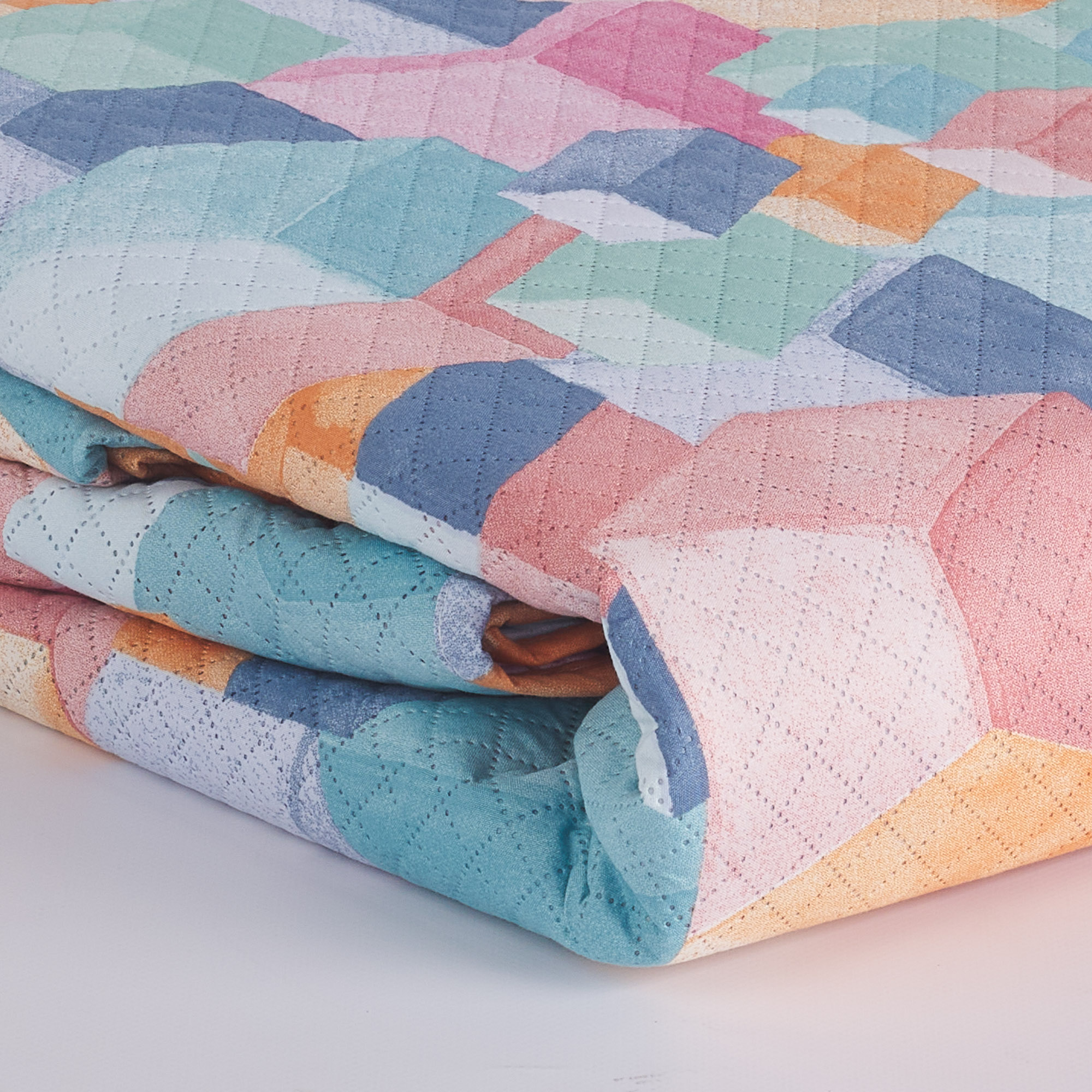 Cubrik Ultrasonic Bedspread multicolor Maè
