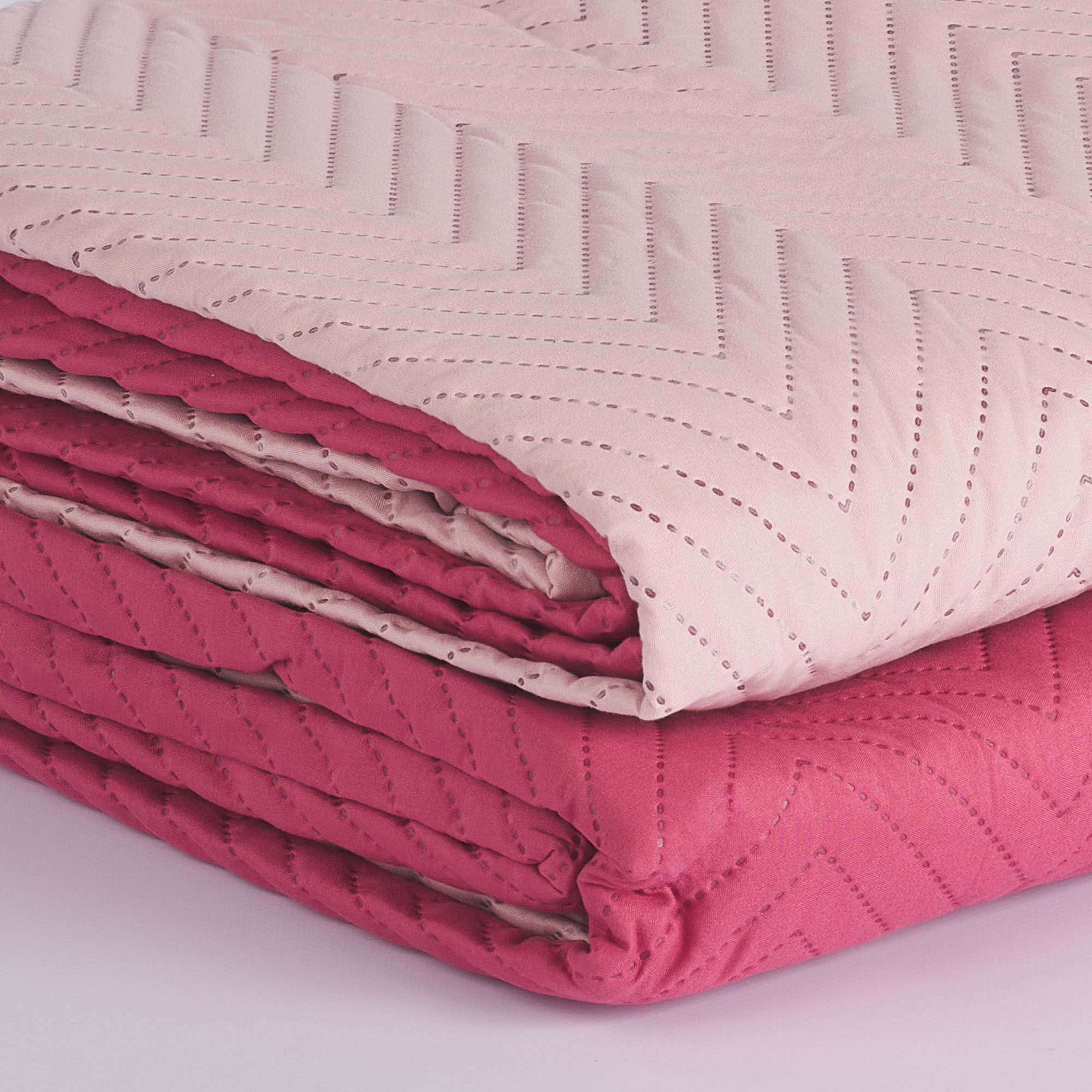 Двуспальное покрывало Ultracolor magenta Maè