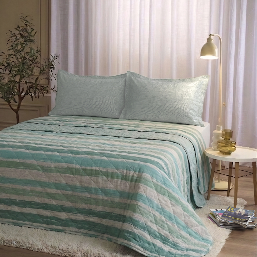Matias Green Enchantment Quilted Bedding Set verde Maè