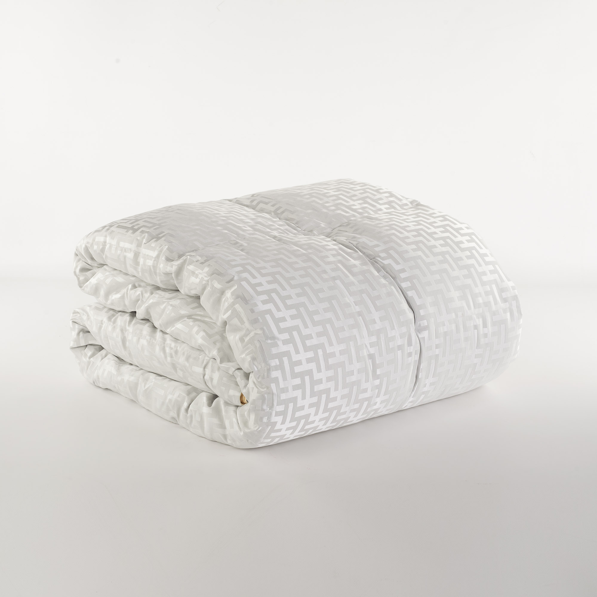 Trendy Feather Quilt perla Via Roma 60