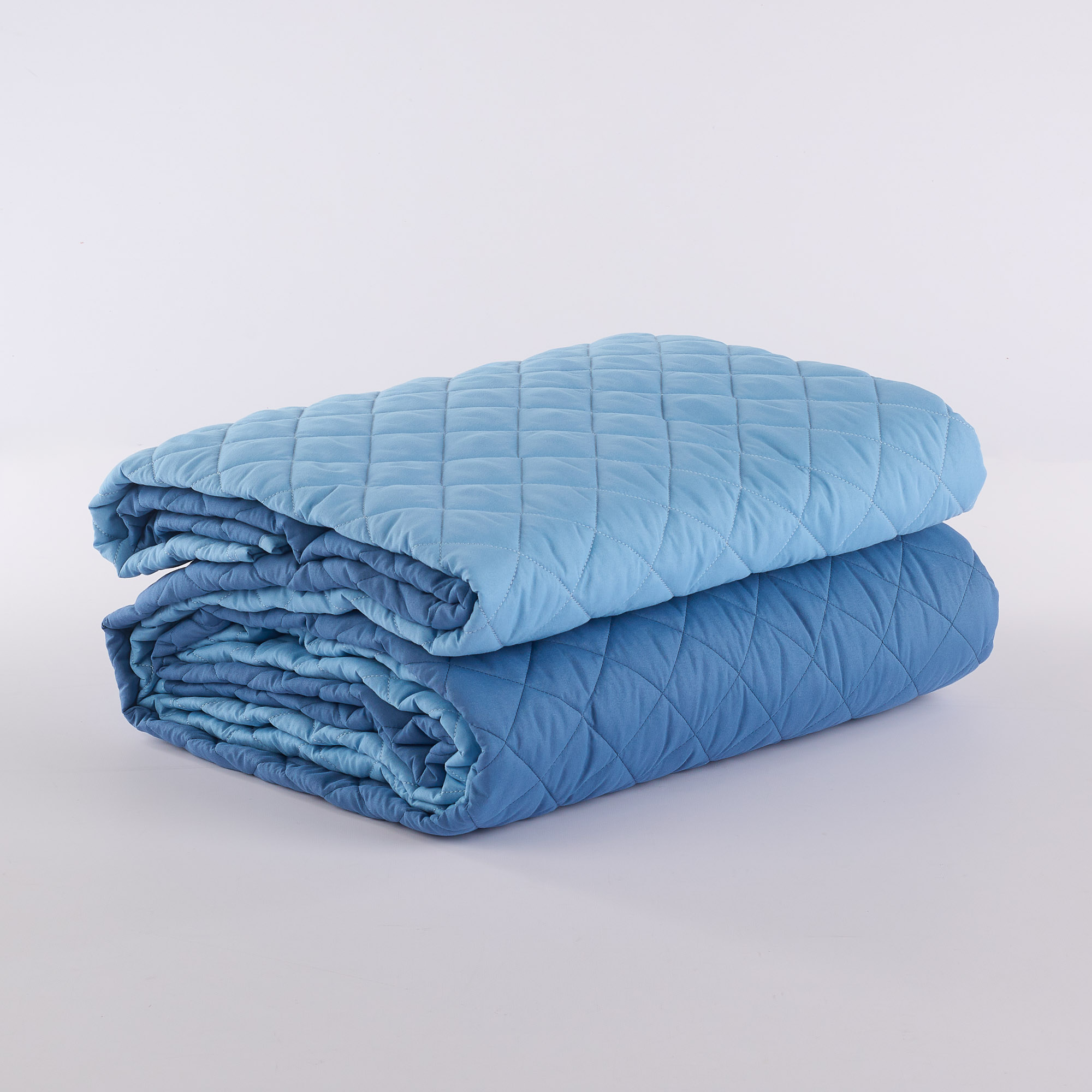 Steppdecke in Farbe PE26 lavagna Maè