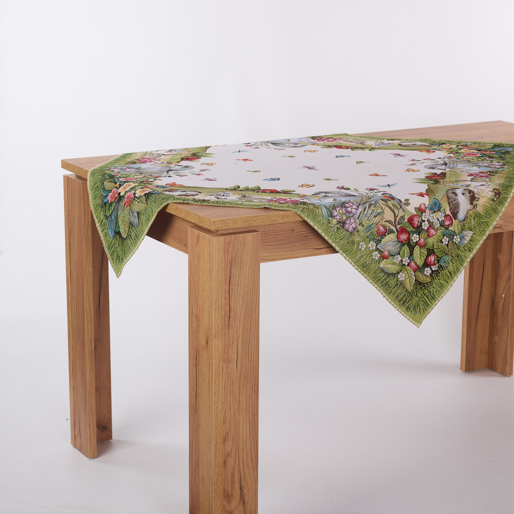 Центральная часть Ежик Друзилла Gobelin multicolor Maè