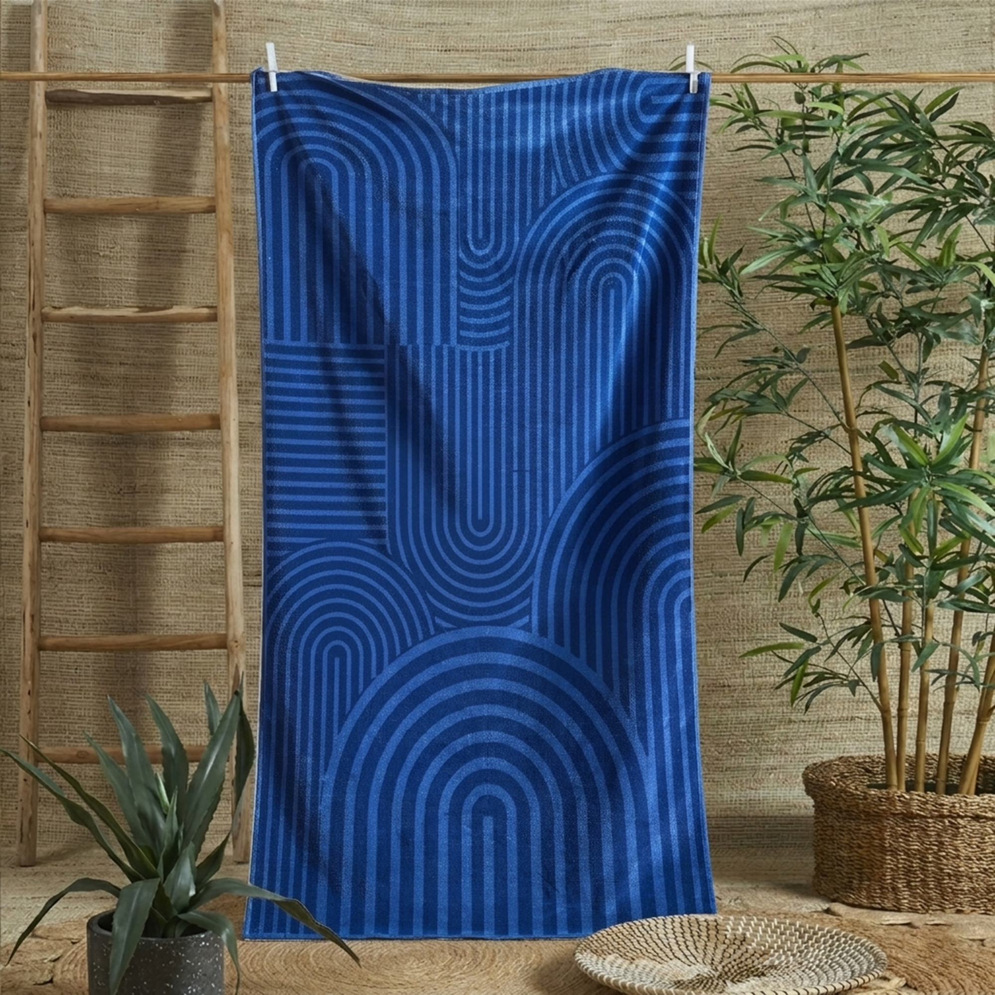Jacquard Geo Strandtuch blu Via Roma 60
