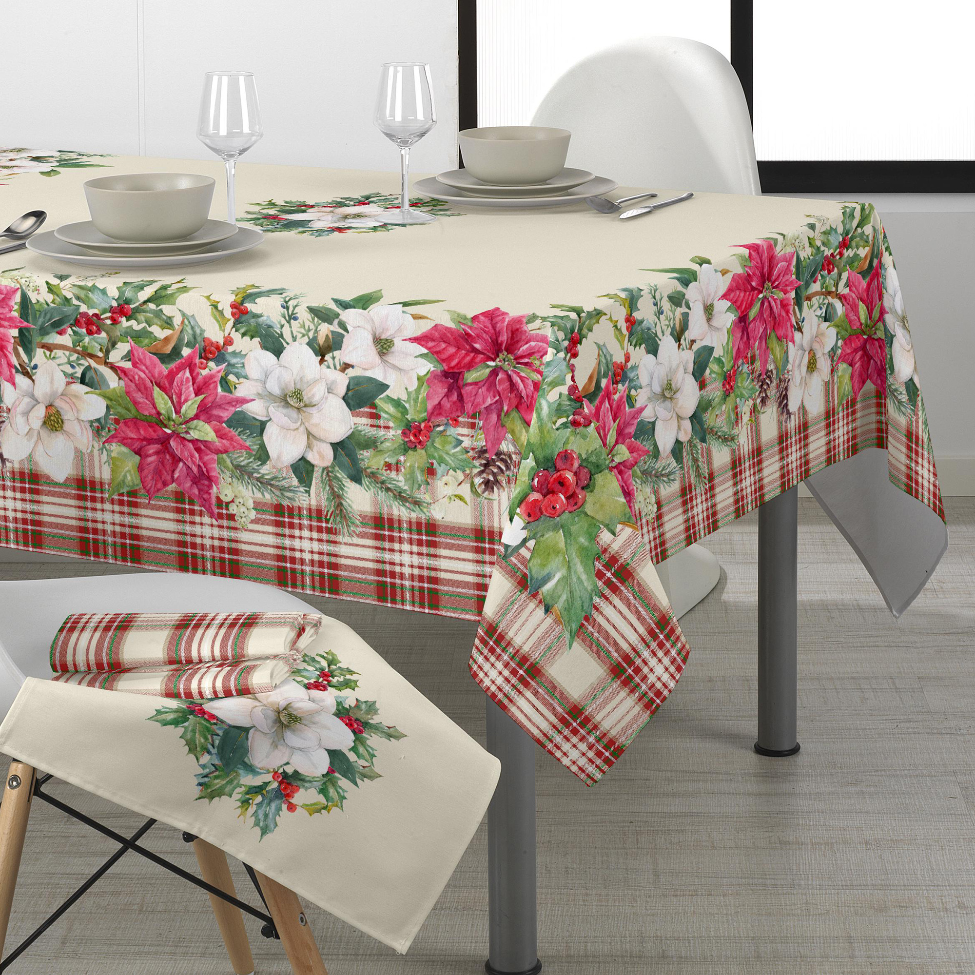 Christmas Tablecloth Panama Berry multicolor Maè